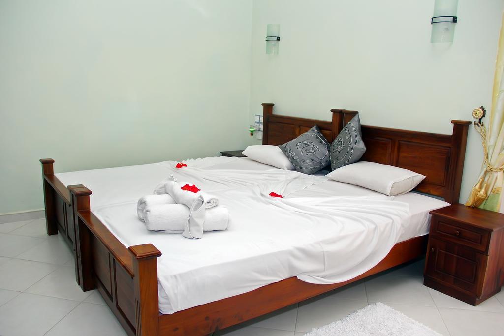 Methira Villa Aluthgama Rom bilde